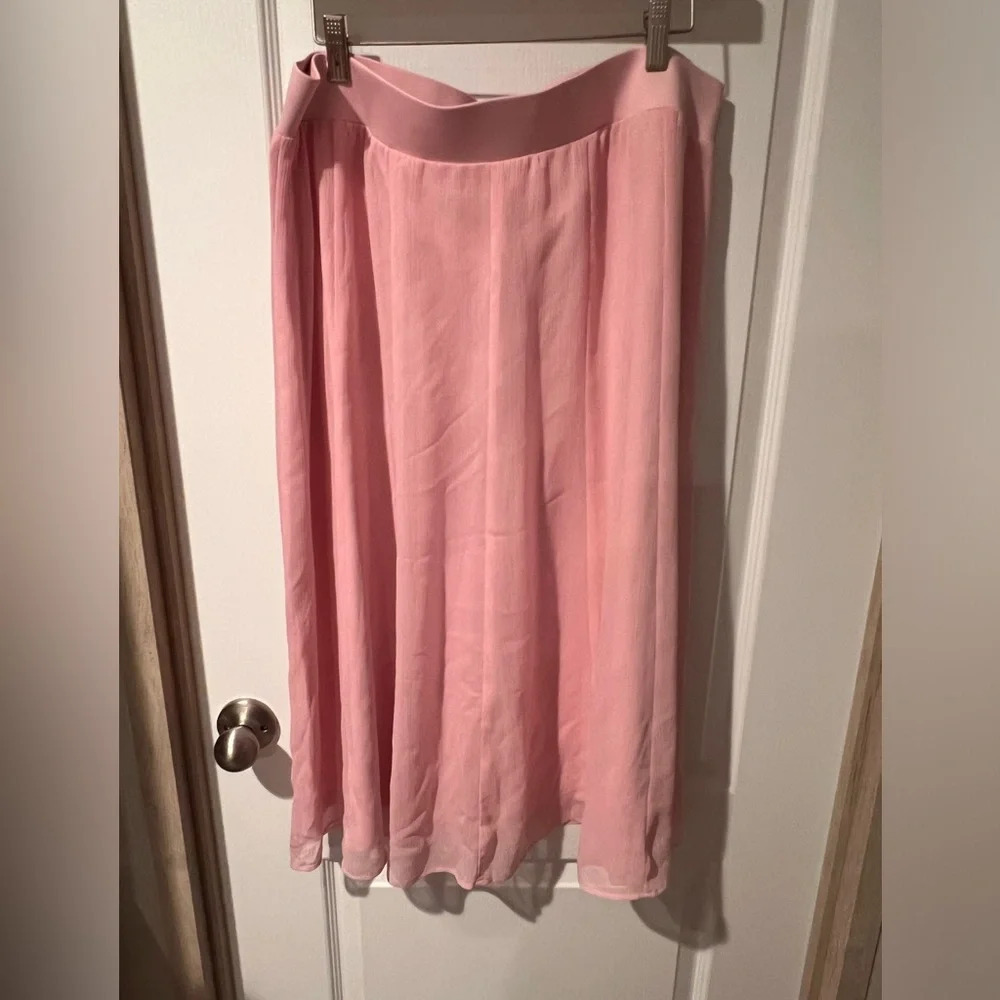 Ruby rd petite pink skirt size PXL.
